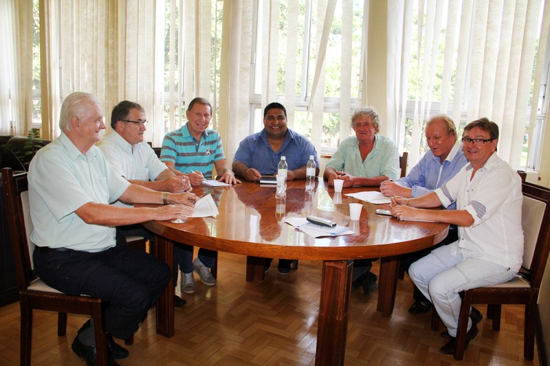 MUNICÍPIO REFORMULA SECRETARIA DE OBRAS